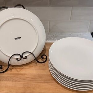 Crate & Barrel Set of 8 White Porcelain 10.5”  Dinner Plates